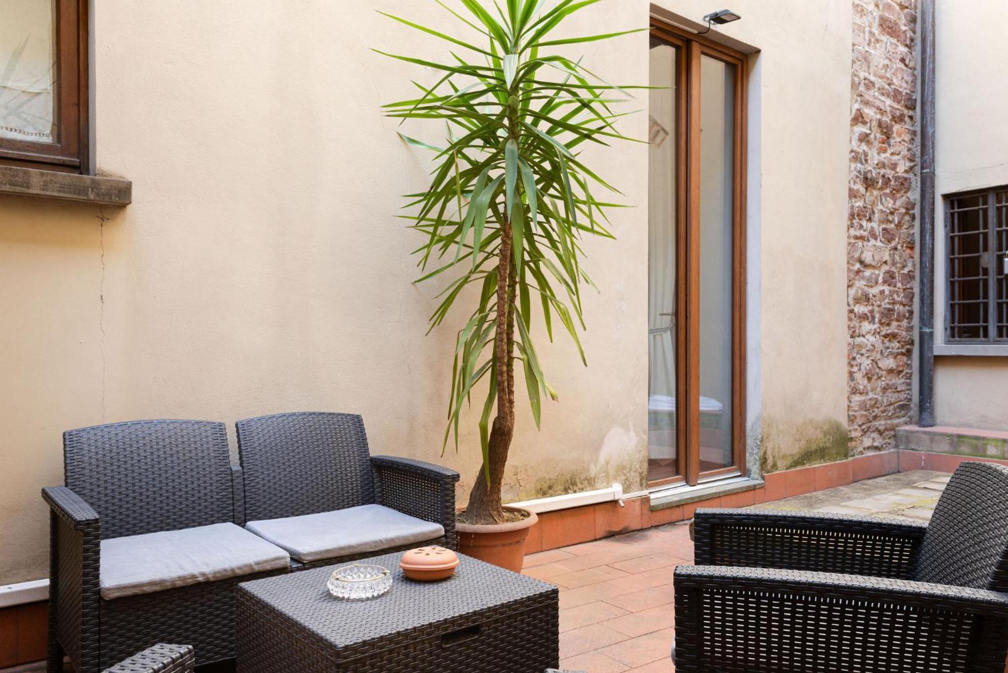 Signoria Apartment With Patio Φλωρεντία Εξωτερικό φωτογραφία